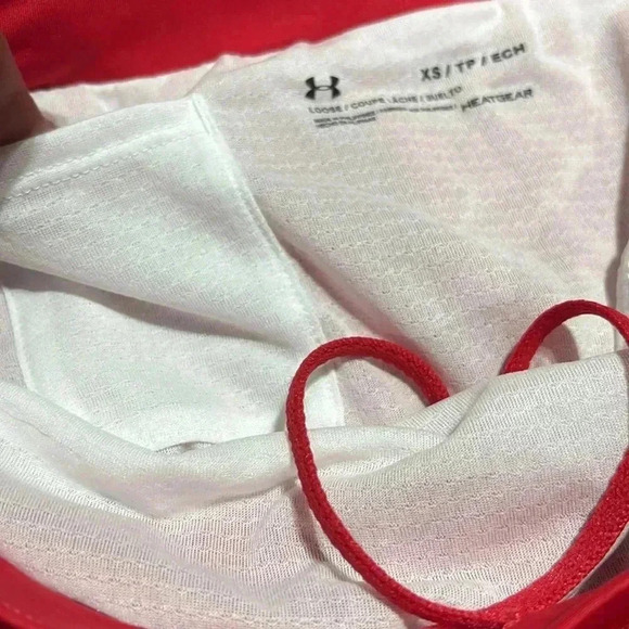 Under Armour Fly By 2.0 loose fit,panty lined,elastic drawstring,mesh panel - Picture 7 of 10